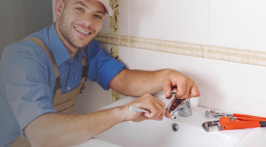 Handle or spout repair in Swan Lake, NY